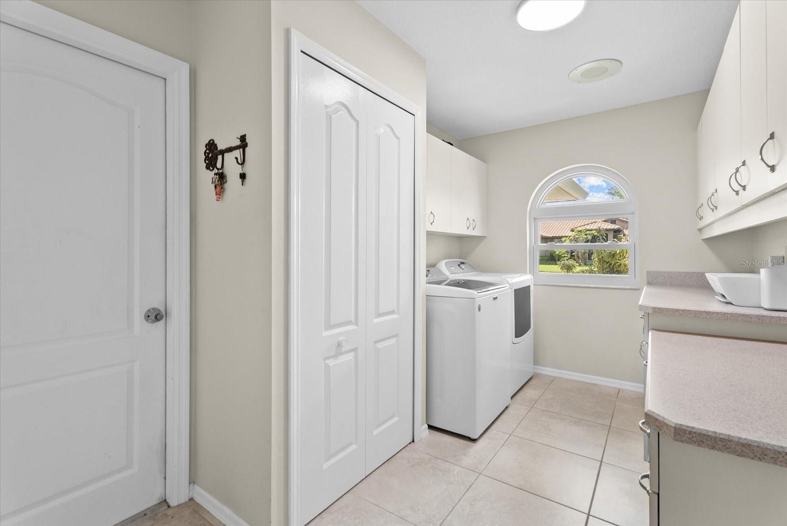 LAKE OF THE WOODS - Residential