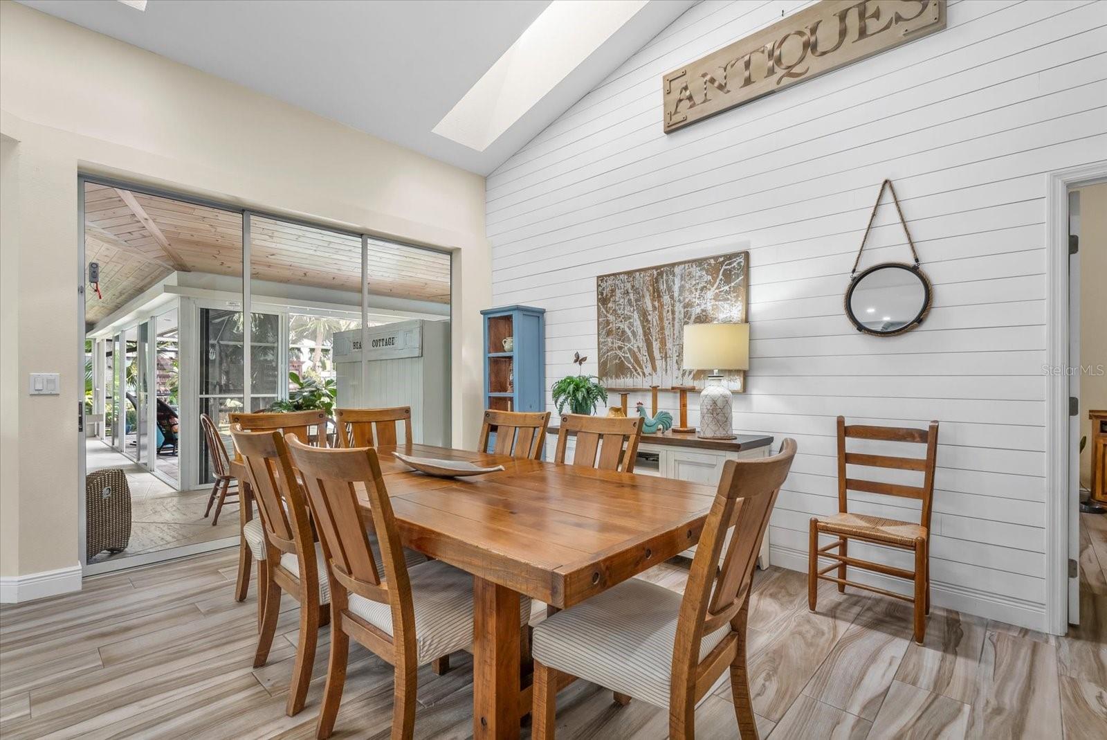 LAKE OF THE WOODS - Residential