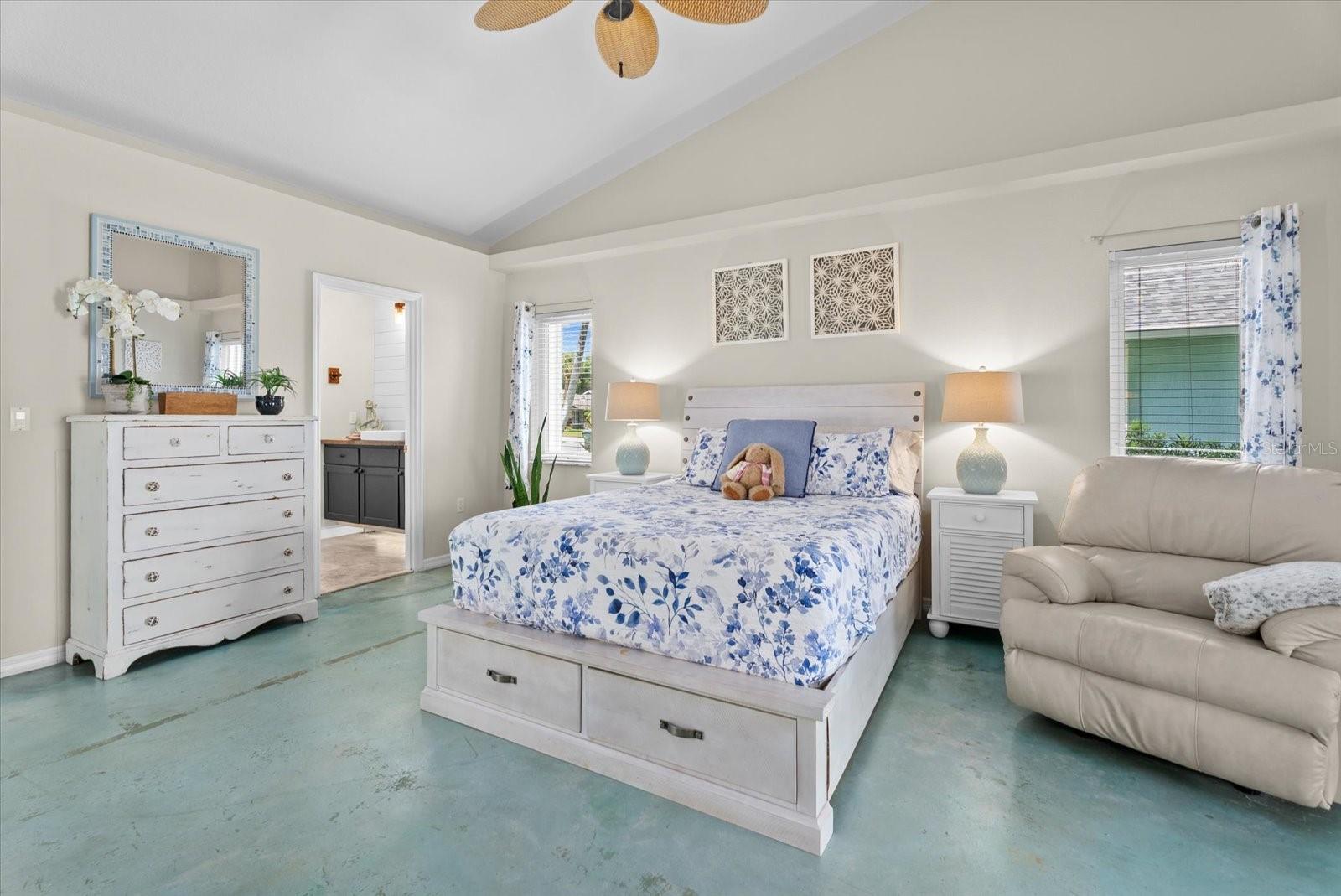 LAKE OF THE WOODS - Residential