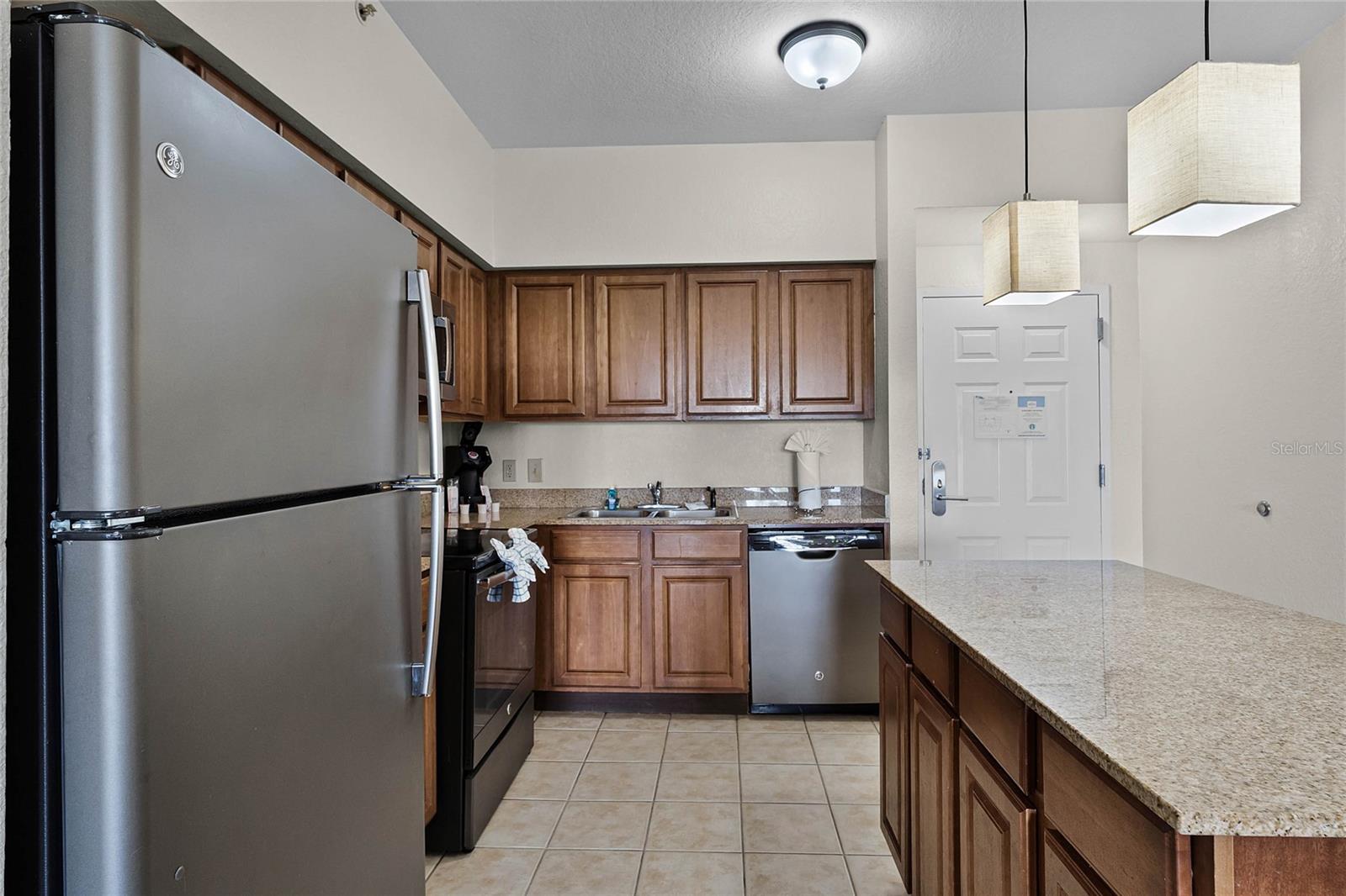 FLORIDAYS RESORT - Residential