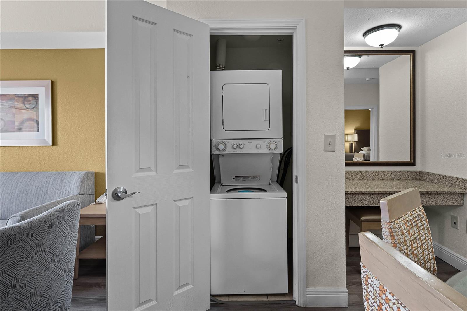 FLORIDAYS RESORT - Residential