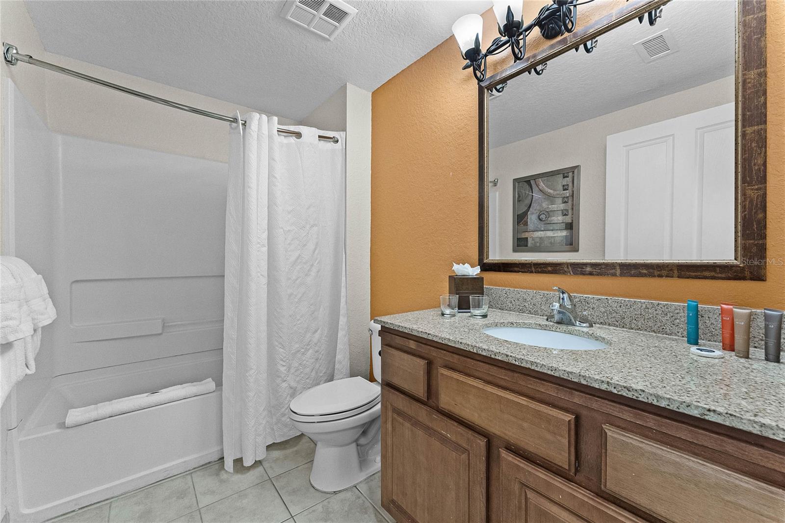 FLORIDAYS RESORT - Residential