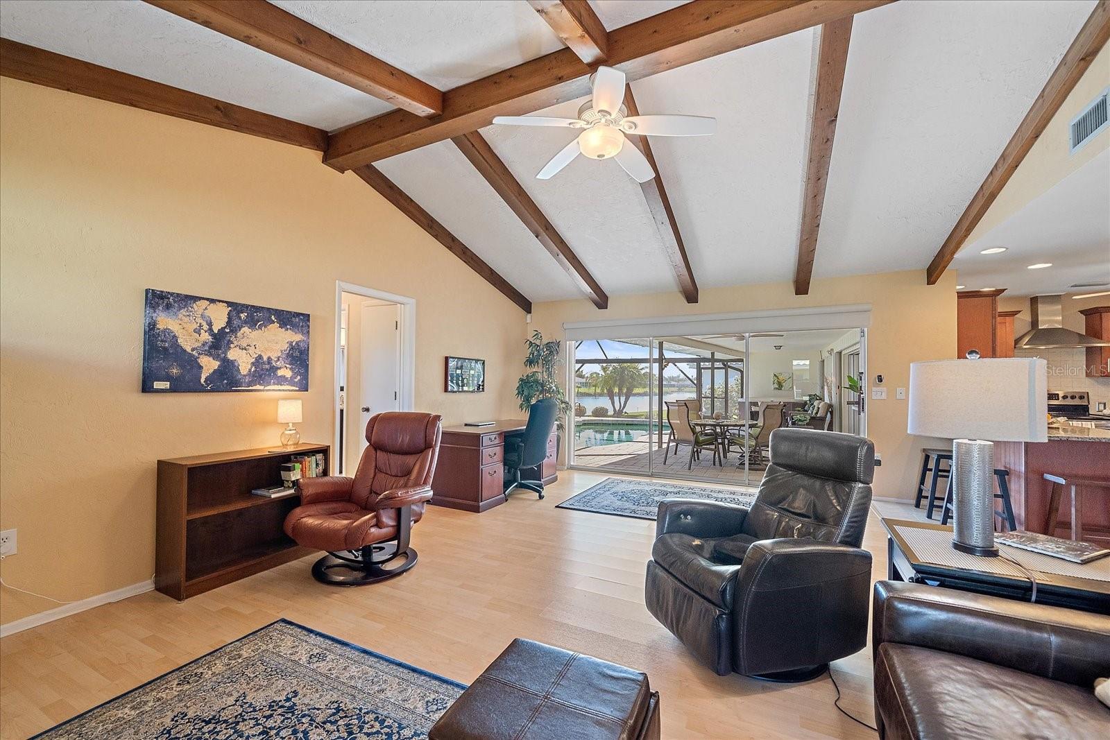 HERITAGE LAKE ESTATES - Residential