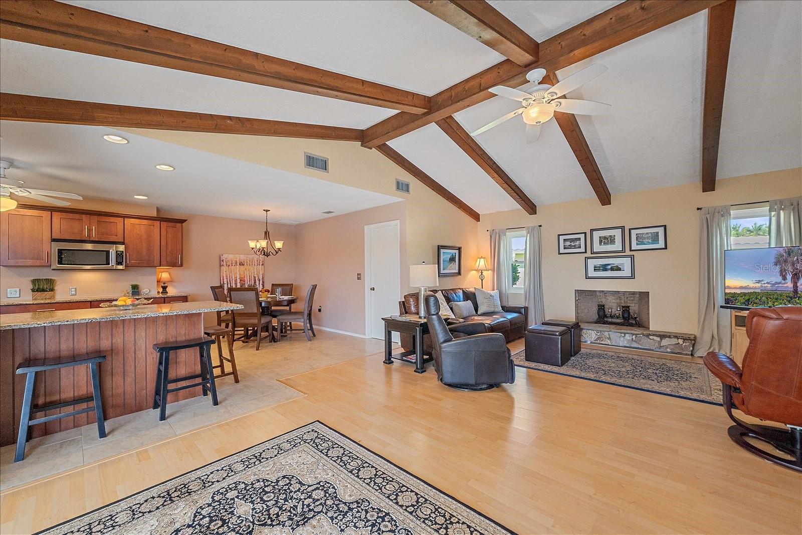 HERITAGE LAKE ESTATES - Residential