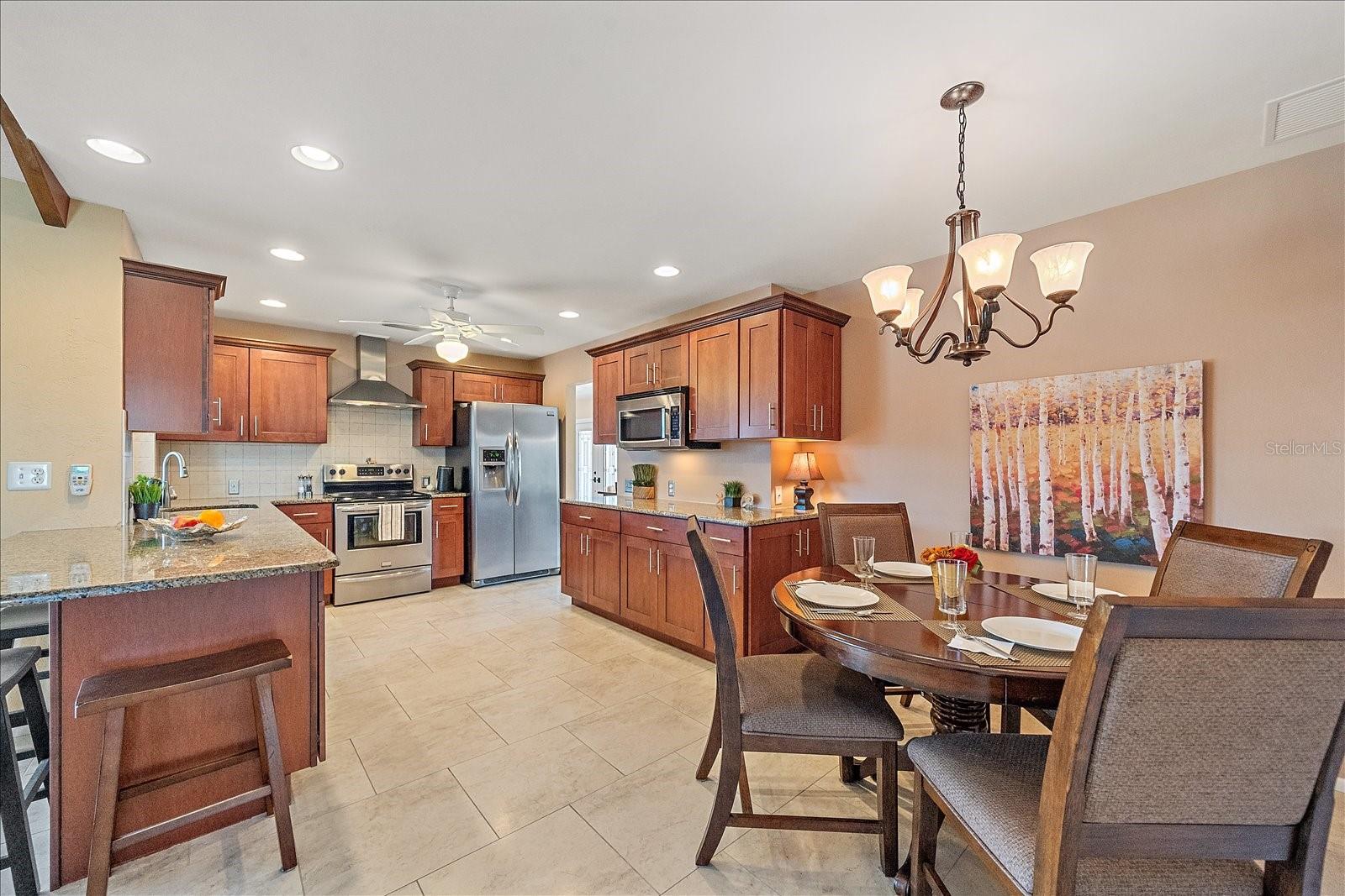 HERITAGE LAKE ESTATES - Residential