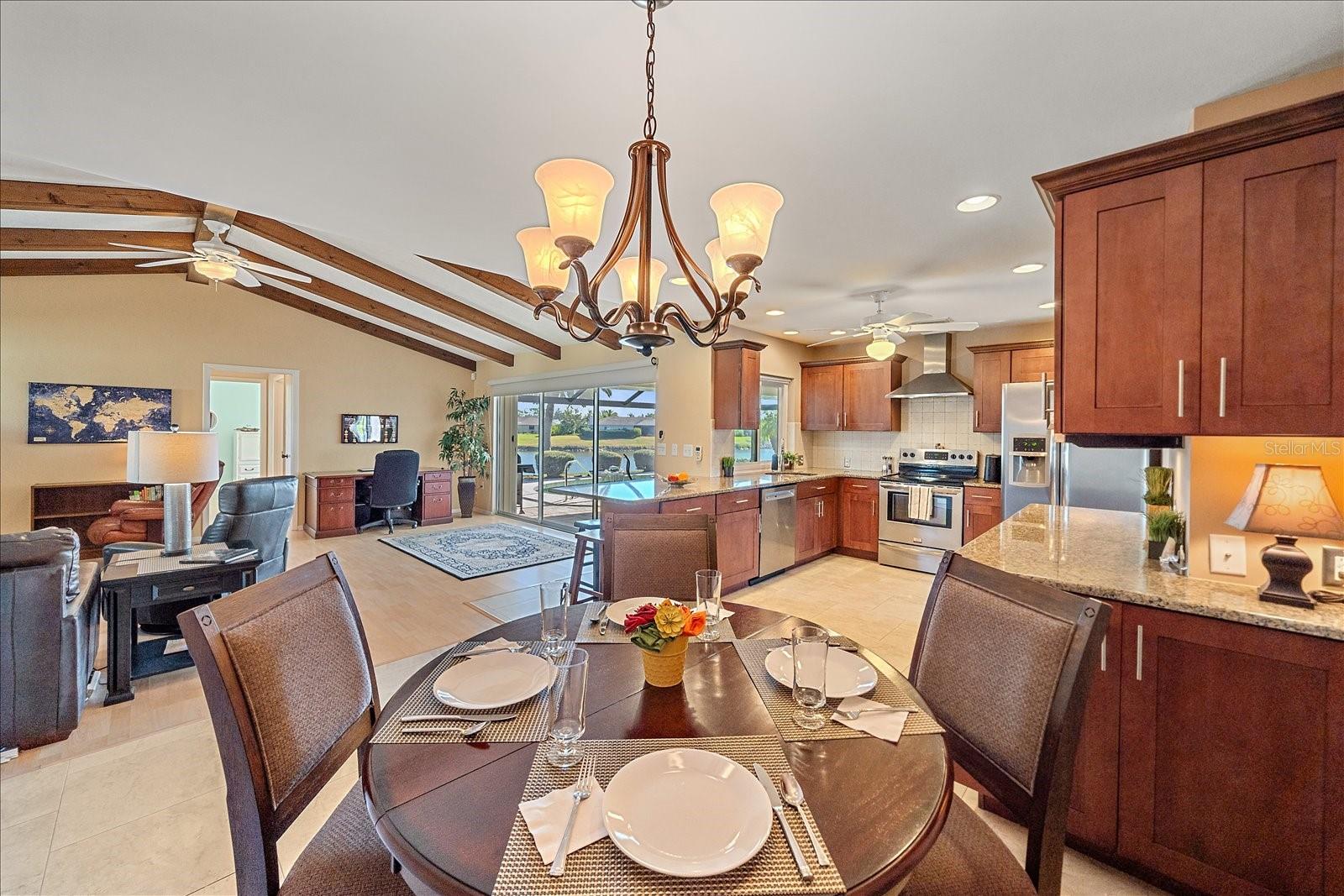 HERITAGE LAKE ESTATES - Residential