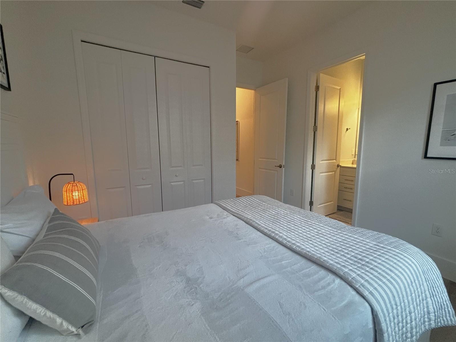WELLEN GOLF & COUNTRY CLUB - Residential Lease