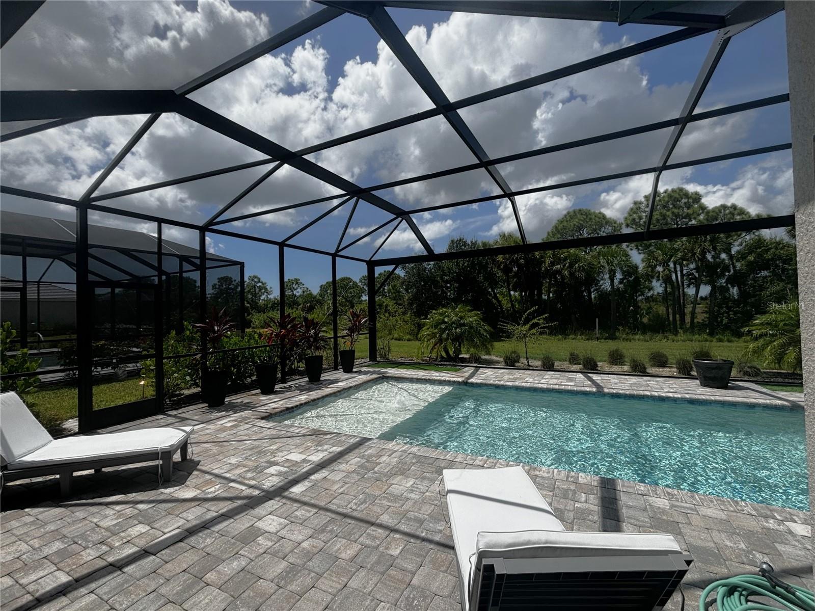 WELLEN GOLF & COUNTRY CLUB - Residential Lease