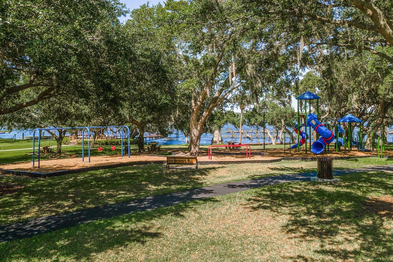 SANCTUARY AT COBBS LANDING THE - Residential