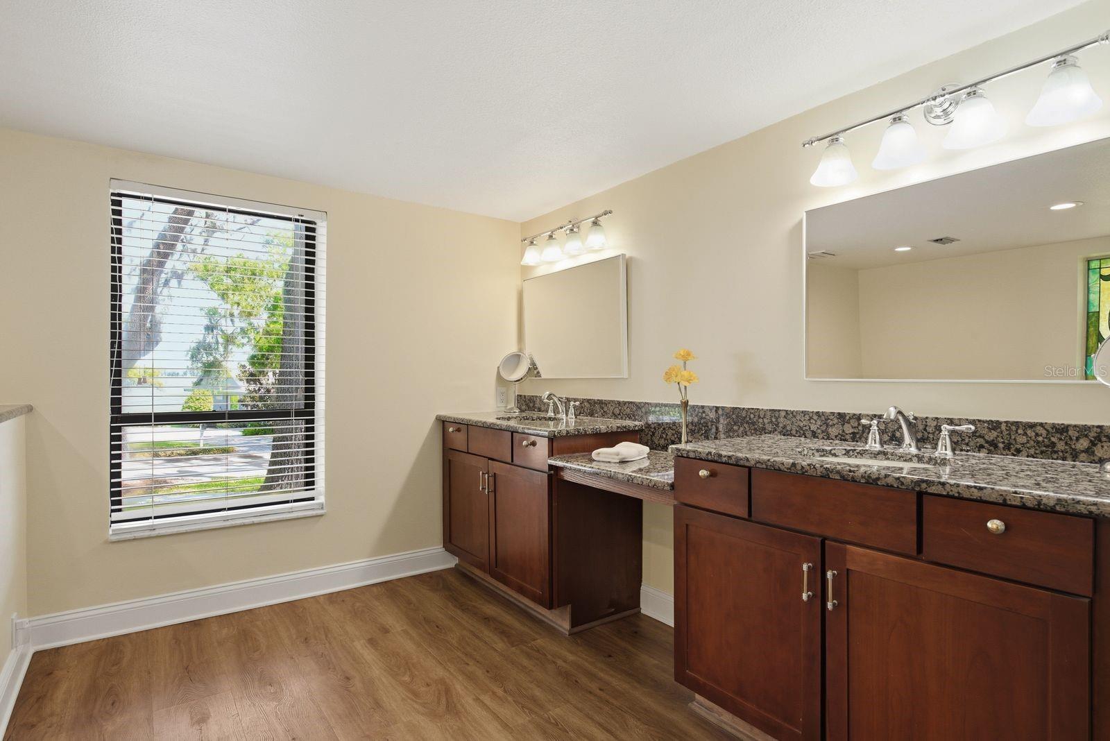 SANCTUARY AT COBBS LANDING THE - Residential