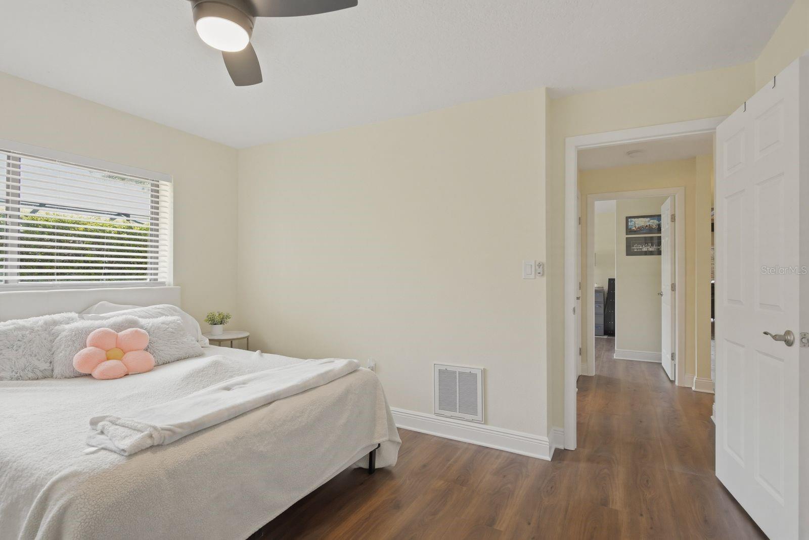 SANCTUARY AT COBBS LANDING THE - Residential