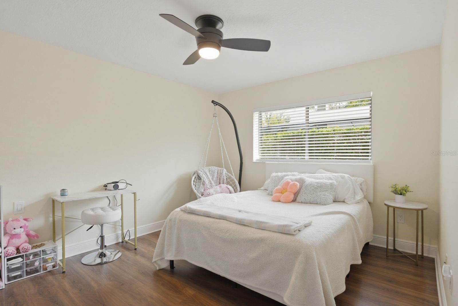 SANCTUARY AT COBBS LANDING THE - Residential