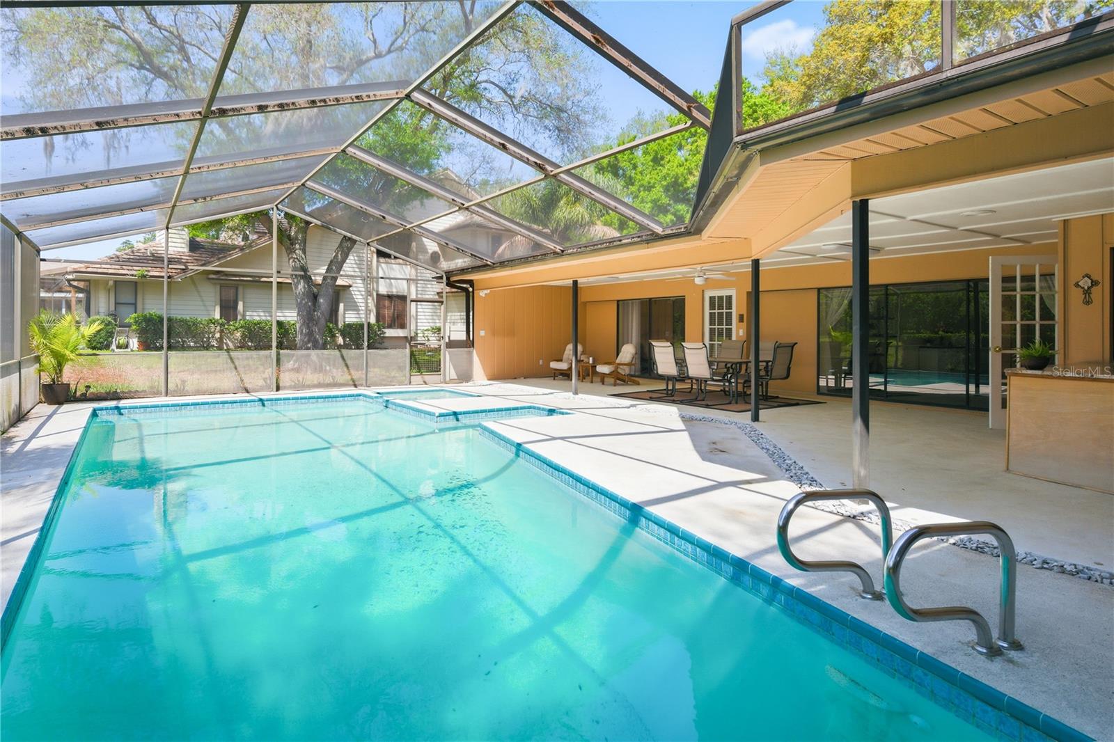 SANCTUARY AT COBBS LANDING THE - Residential