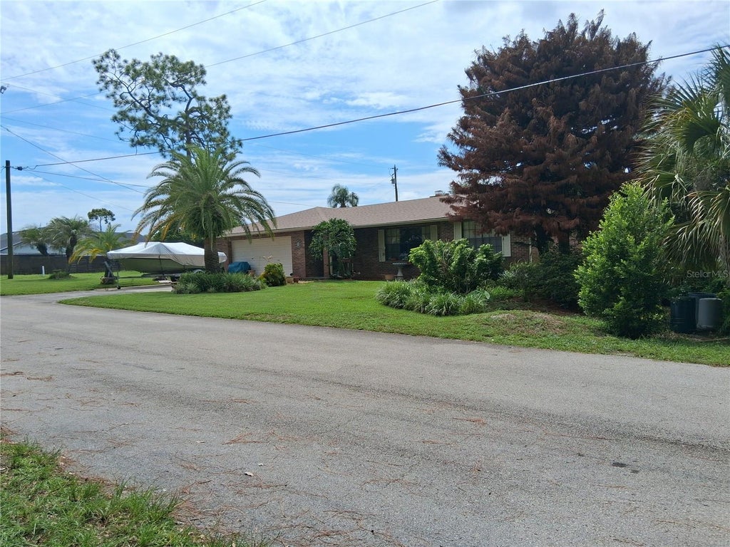 Photo of 400 W Orange Street, Altamonte Springs, FL 32714 (MLS # G5116782)