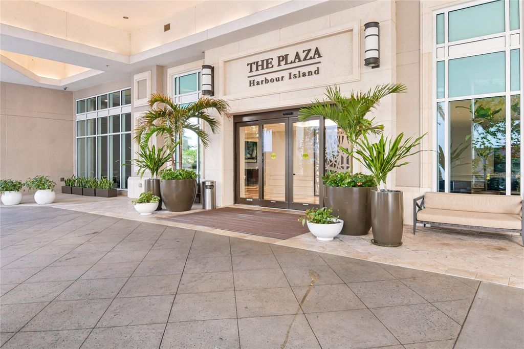 Photo of 450 Knights Run Avenue #411, Tampa, FL 33602 (MLS # T3552129)