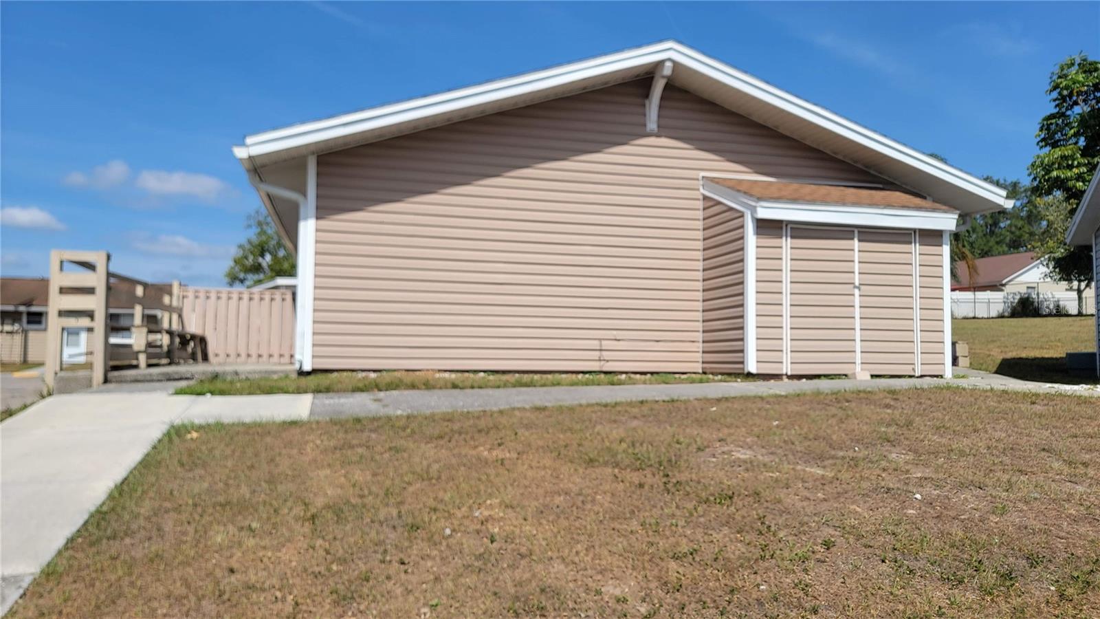 VACATION VILLAGE CONDO - Residential Lease