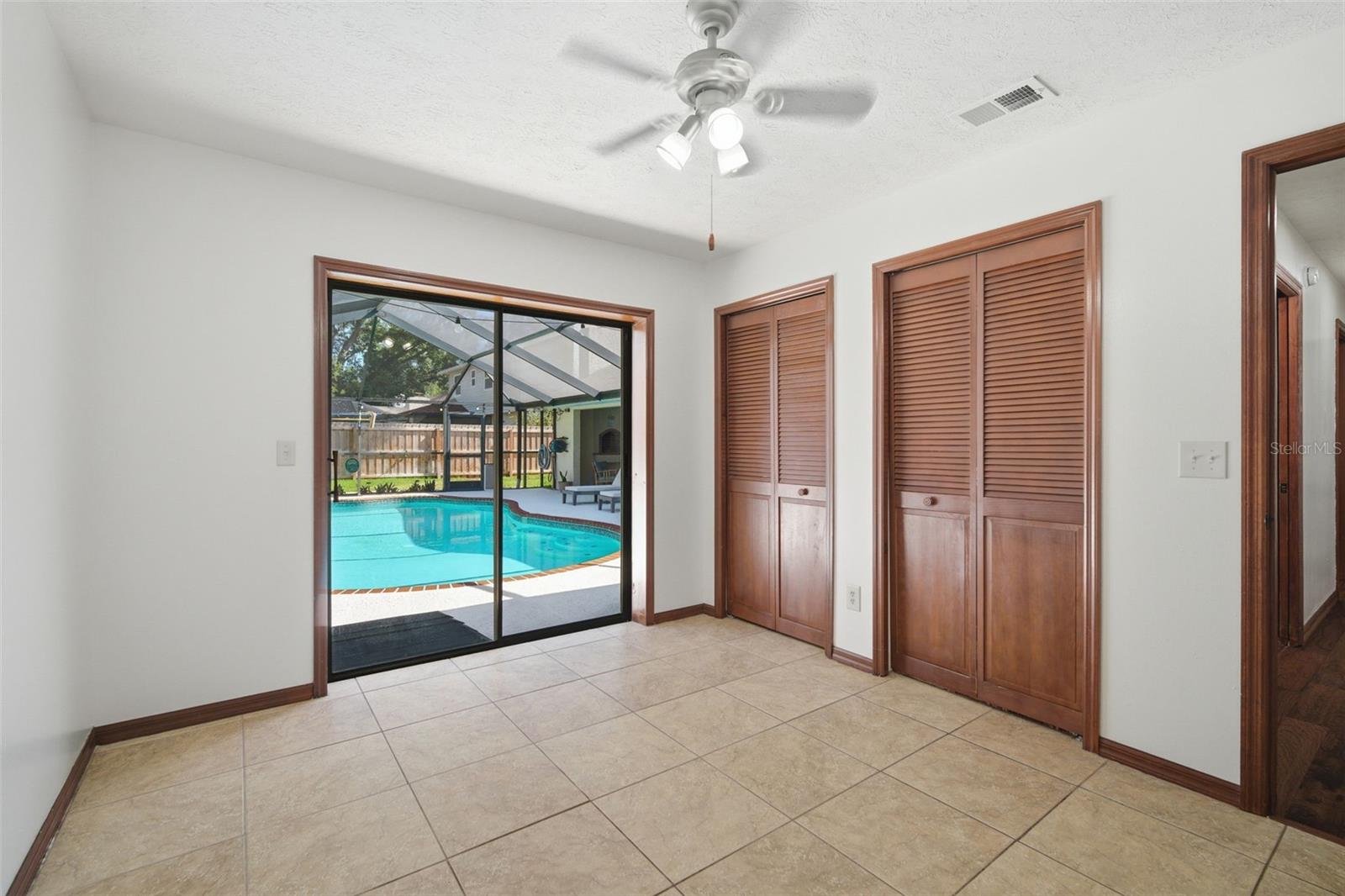 ROLLING ACRES - Residential