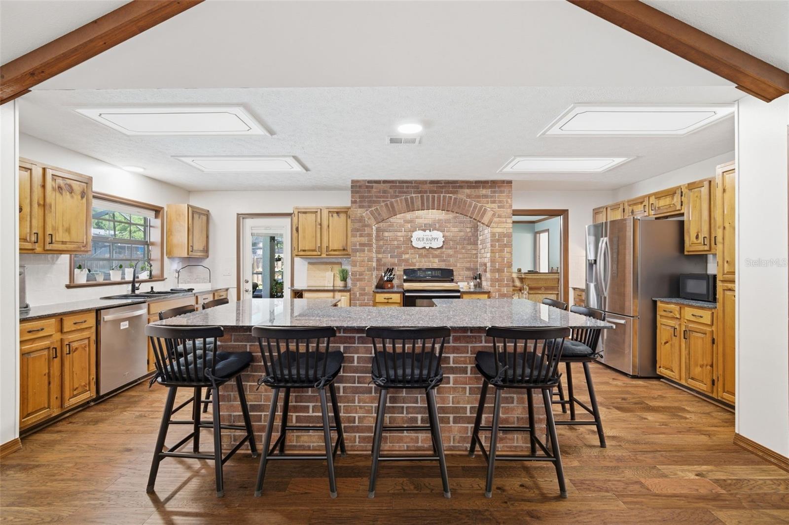 ROLLING ACRES - Residential