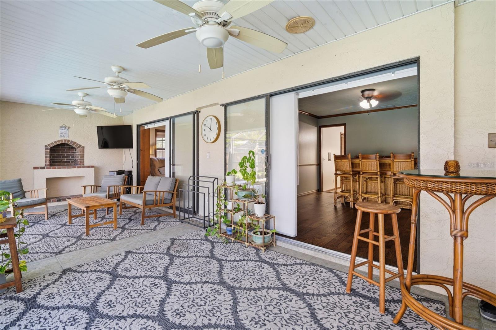 ROLLING ACRES - Residential