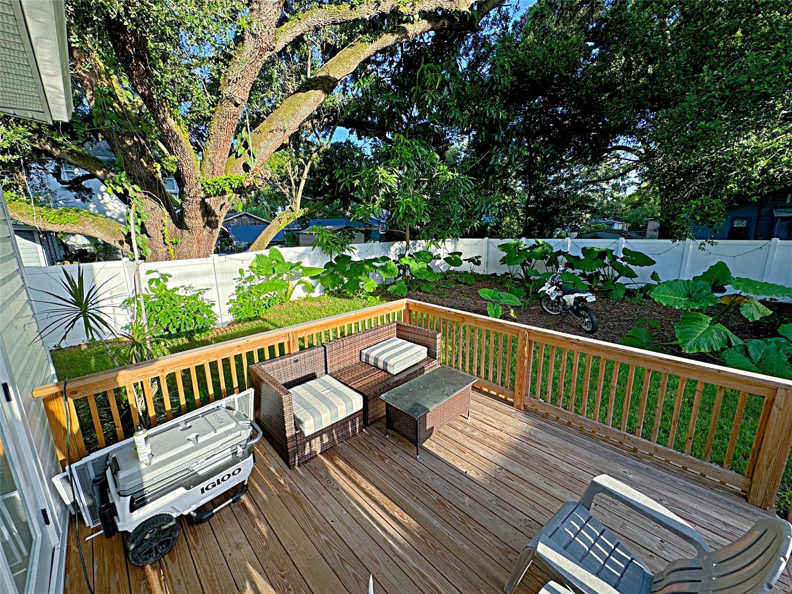 GOODS ADD TO TAMPA - Residential