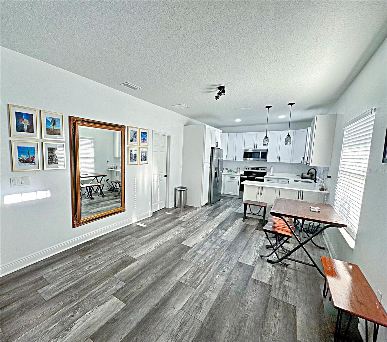 GOODS ADD TO TAMPA - Residential