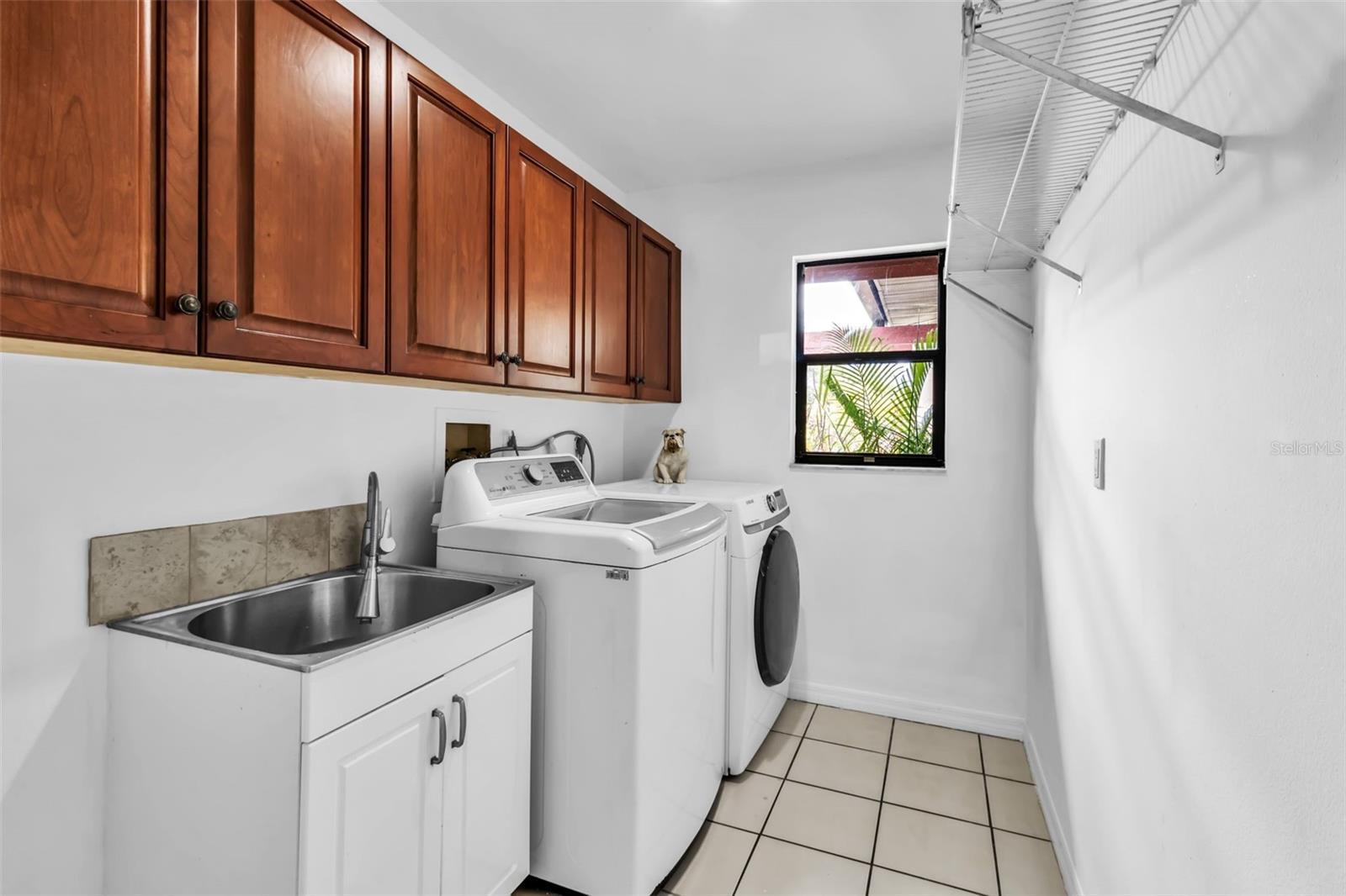 BENEVA PINES - Residential