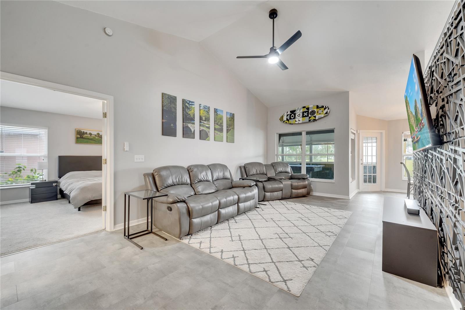 WATERFORD LAKES TR N07 PH 01 - Residential