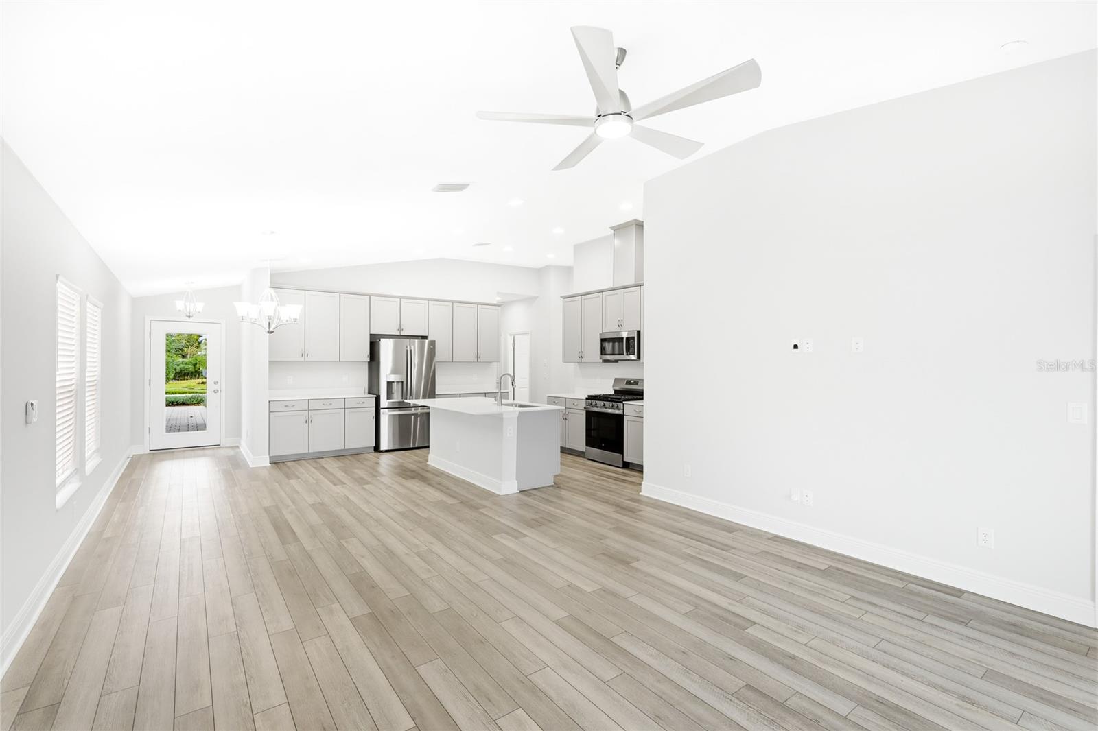 CROSSWIND POINT - Residential