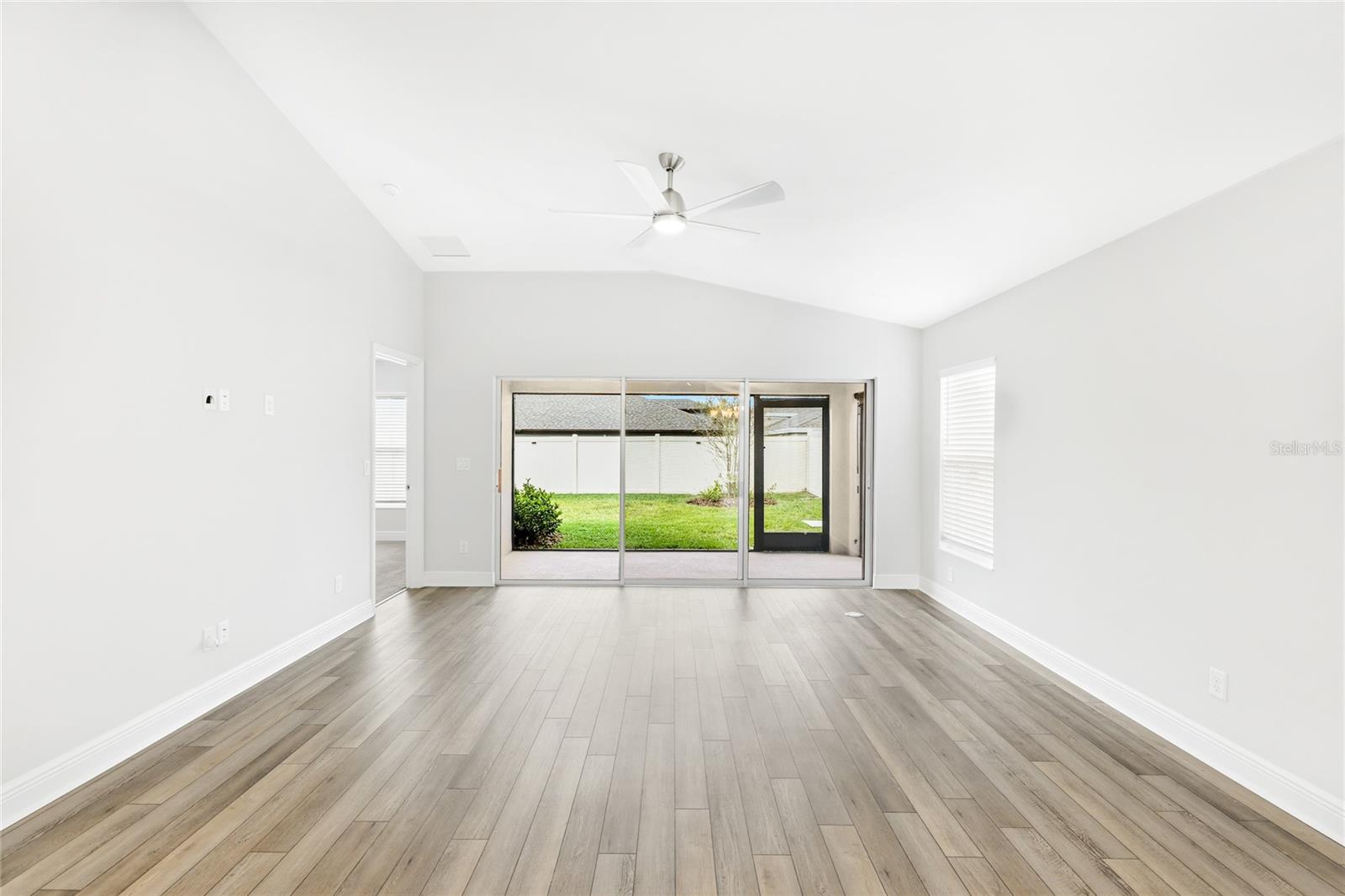 CROSSWIND POINT - Residential