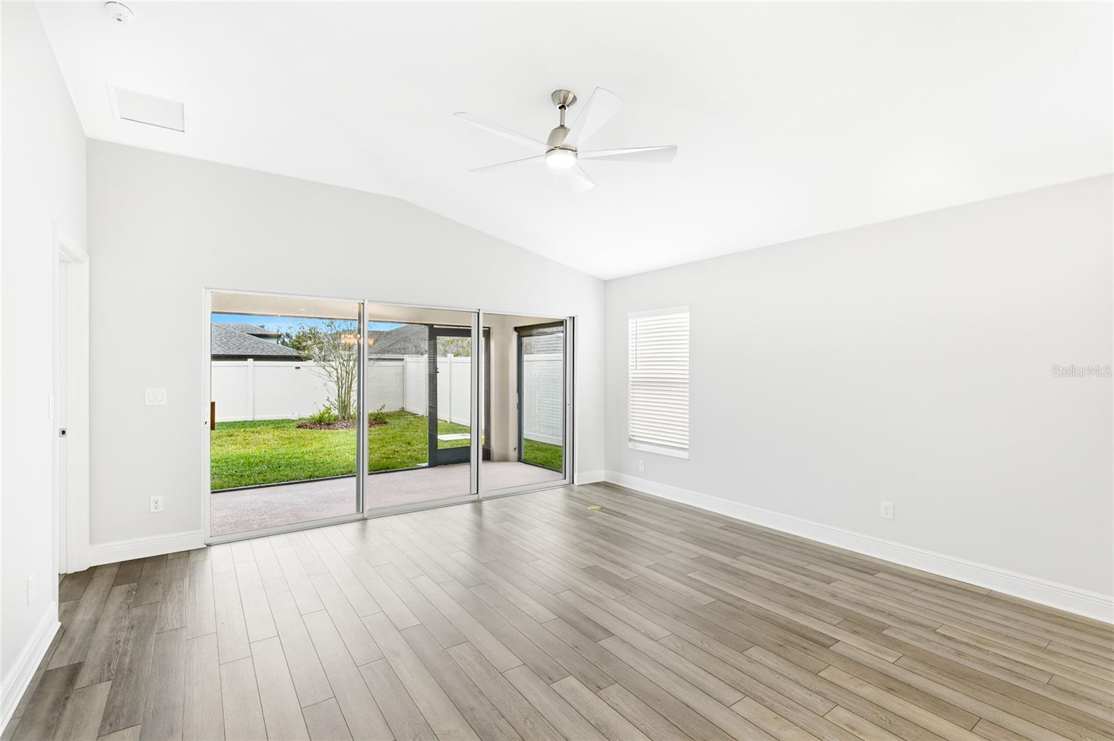 CROSSWIND POINT - Residential