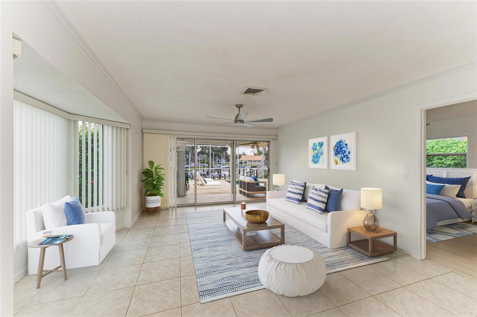 LYONS BAY - Residential