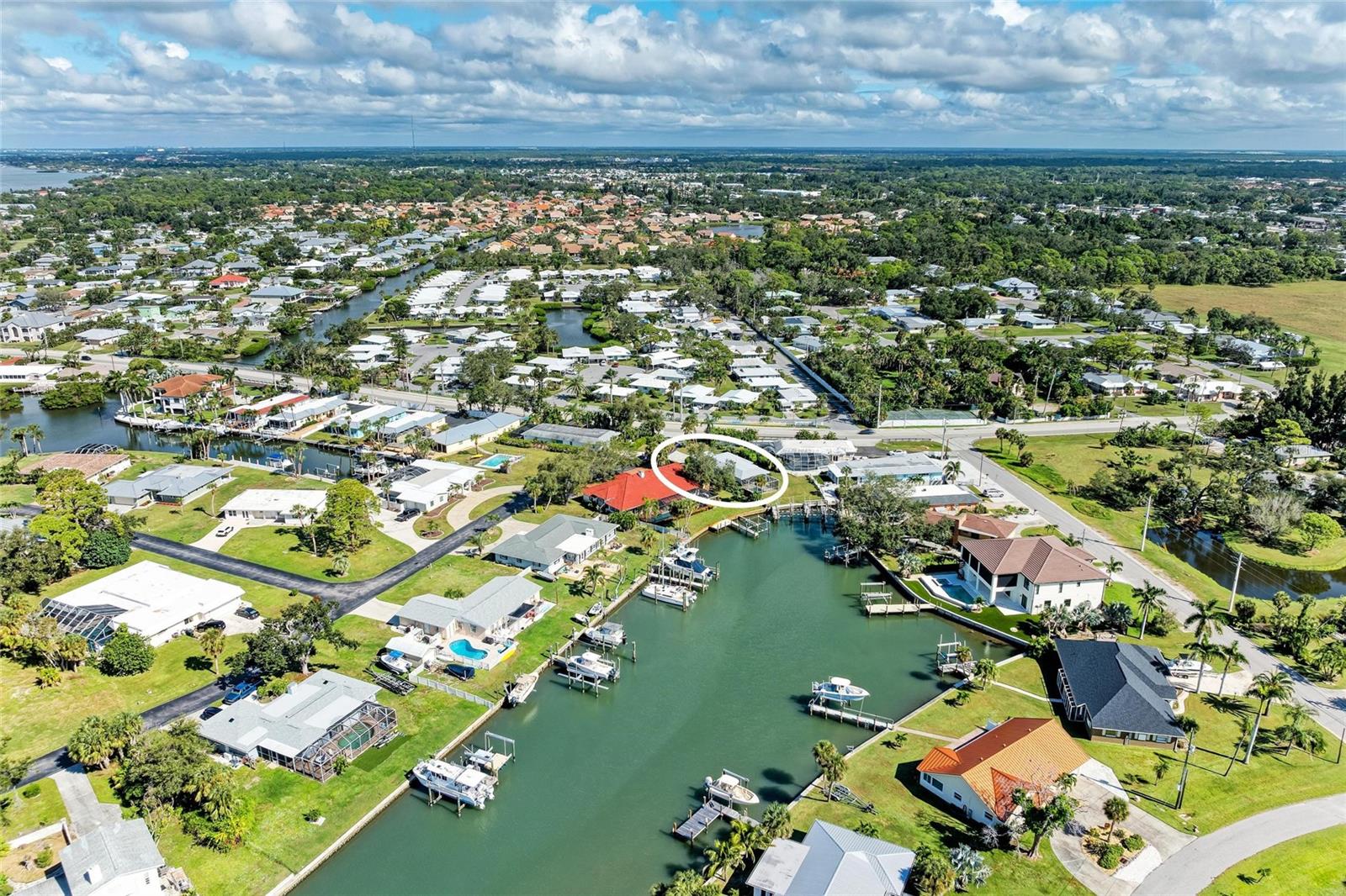LYONS BAY - Residential