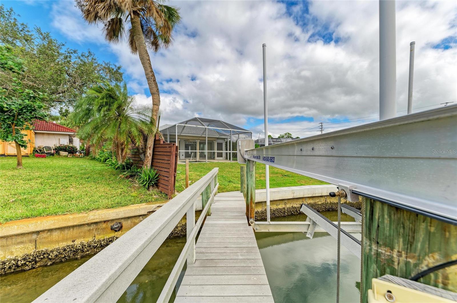 LYONS BAY - Residential