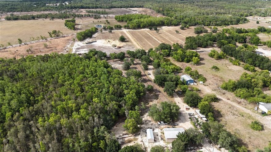 Welcome to this 35.89-acre farm, offering a unique blend of agricultural functionality and rural lifestyle. This maintained property is ideal for farming, livestock, recreation, or a peaceful homestead.
4 fenced-in pastures – perfect for livestock or equestrian use
4 ponds – reliable water sources for animals
1.45-acre wetland – great for conservation or nature watching
Metal building with power and private well – excellent for storage, workshop, or future expansion
Additional outbuilding – potential for office or extra storage space
Gated main entrance + secondary easement access – convenient for vehicles and equipment
This property is ready for immediate use, with essential infrastructure already in place. A rare opportunity for buyers seeking space, versatility, and natural beauty in a rural setting.
