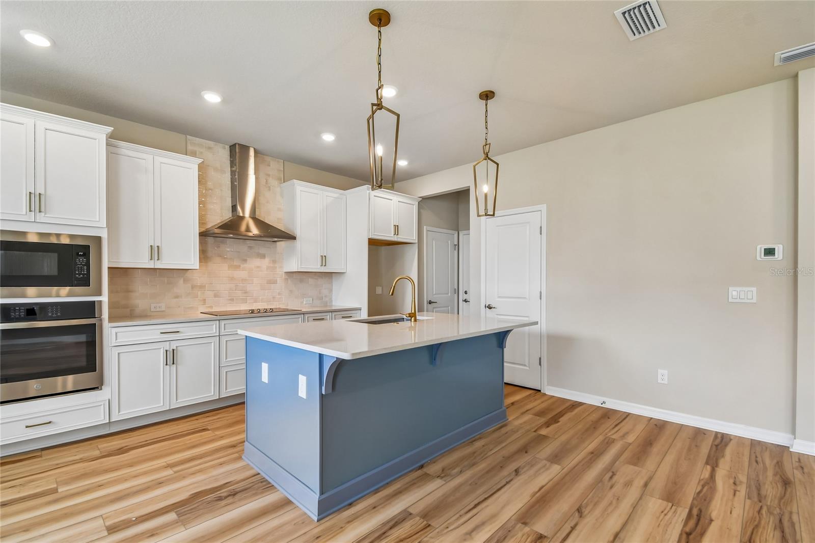 5921 BRISTLE OAK STREET