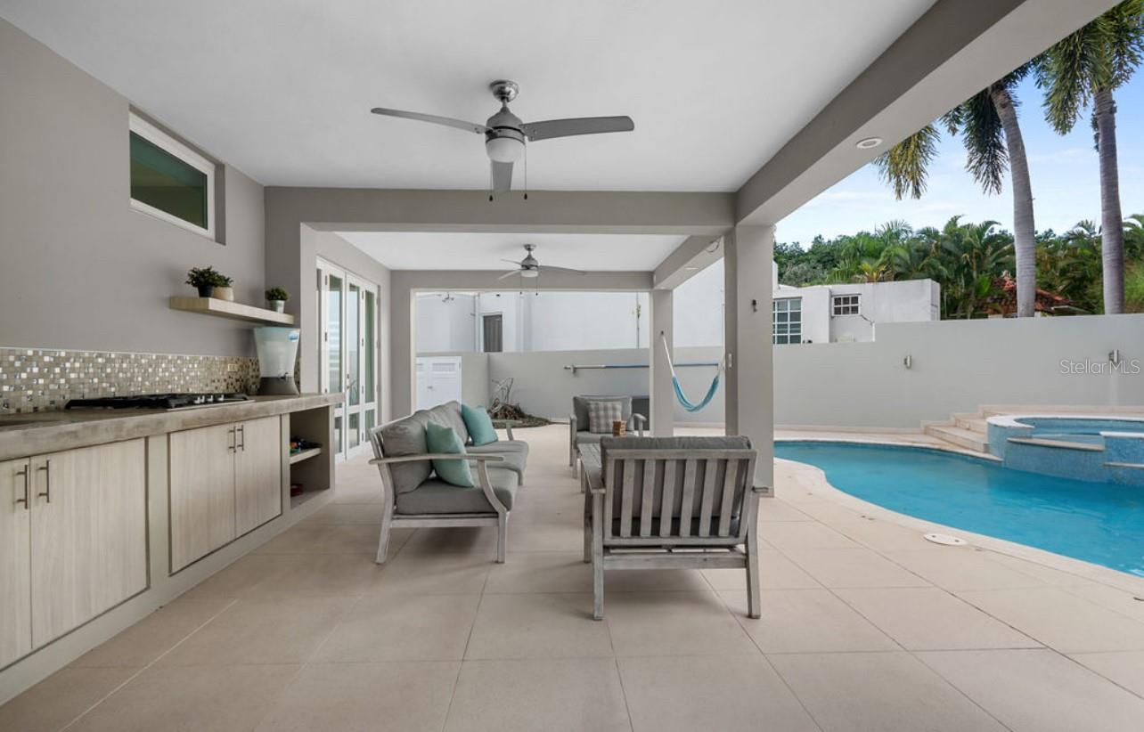 MONTEHIEDRA - Residential