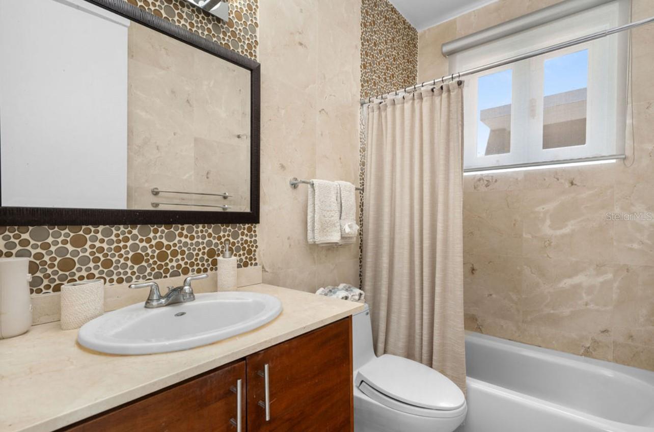 MONTEHIEDRA - Residential