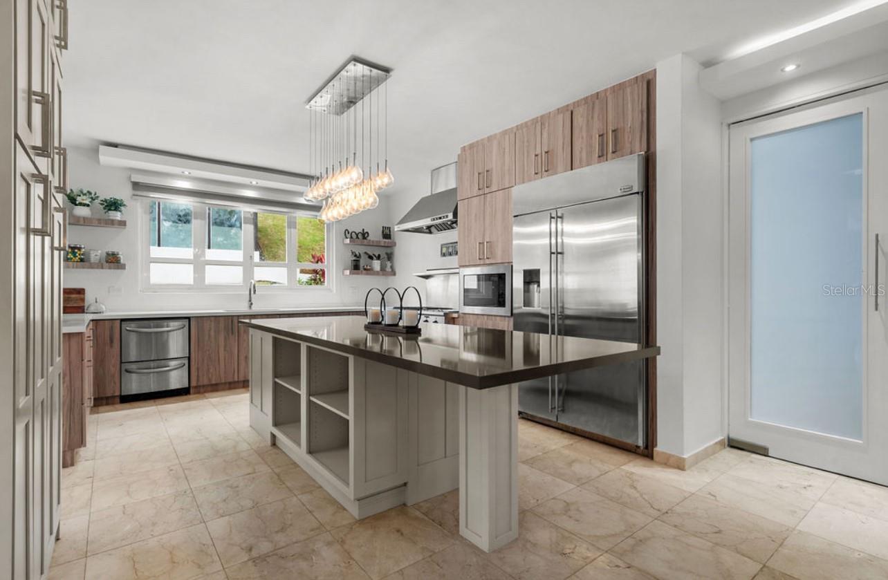 MONTEHIEDRA - Residential