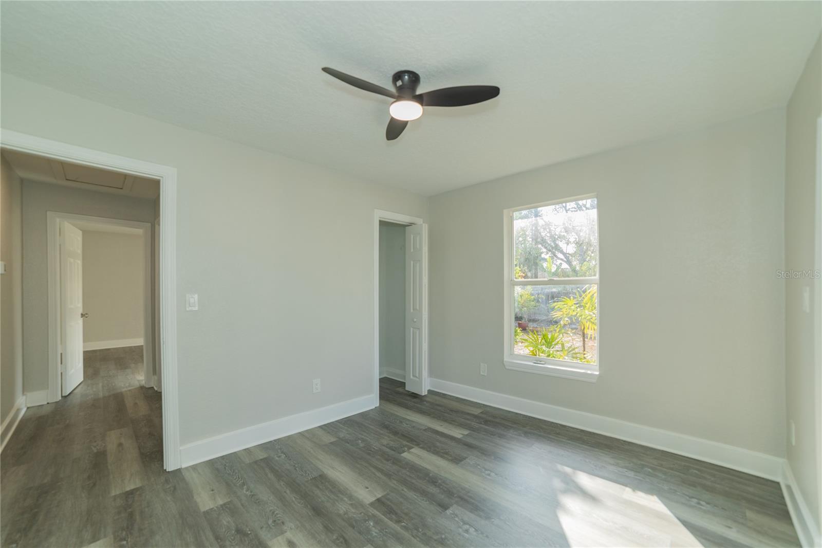 TAMIAMI PARK - Residential