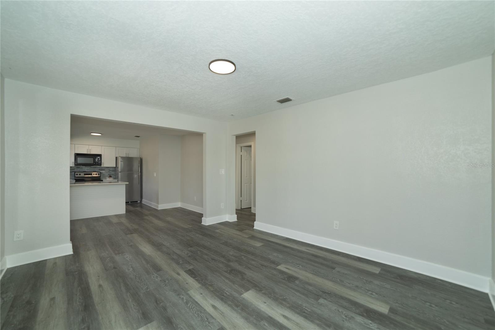 TAMIAMI PARK - Residential