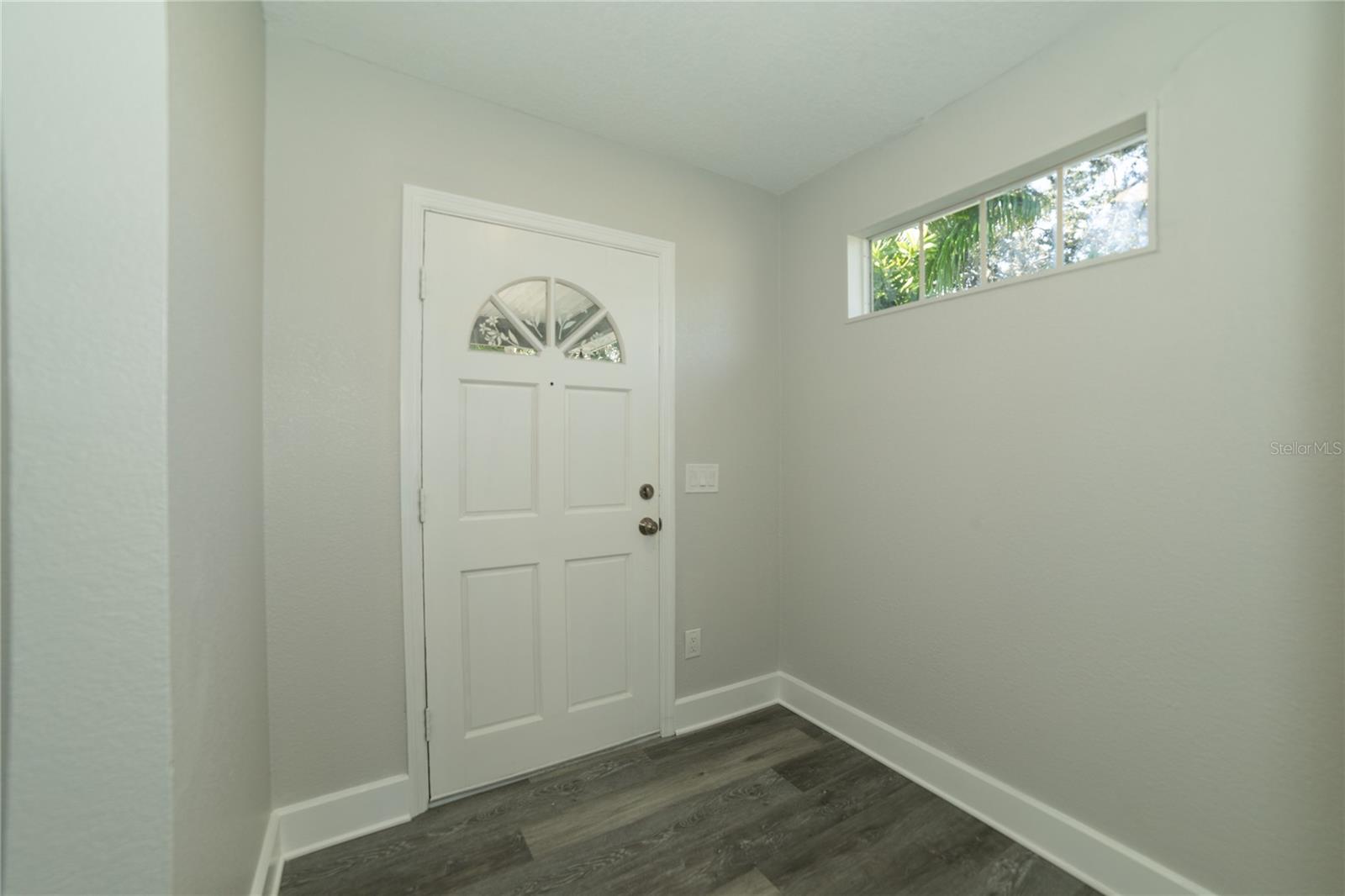 TAMIAMI PARK - Residential