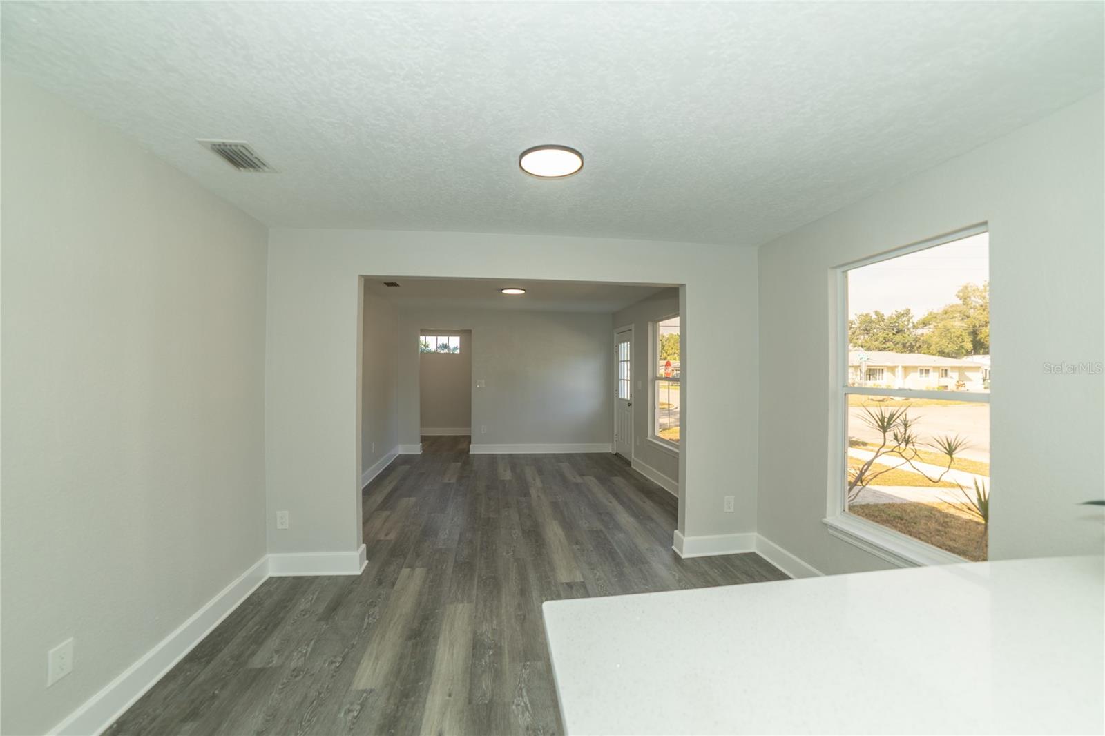 TAMIAMI PARK - Residential