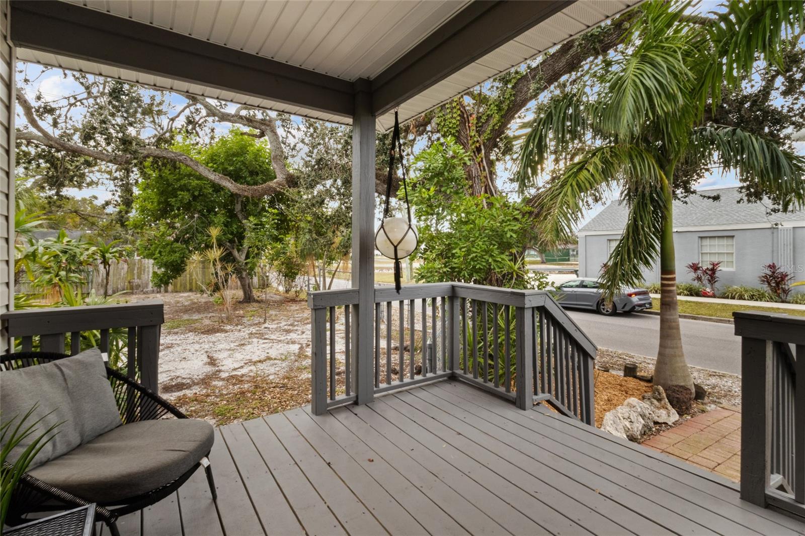 TAMIAMI PARK - Residential