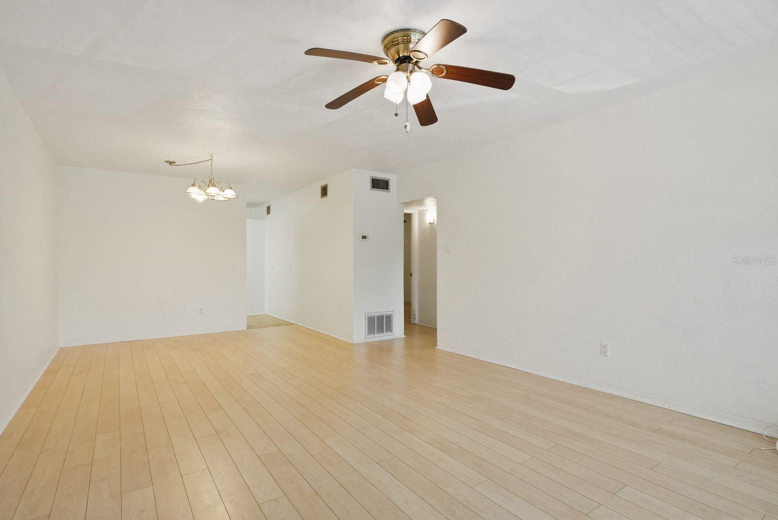 CLEARVIEW OAKS BLDG 15 - Residential