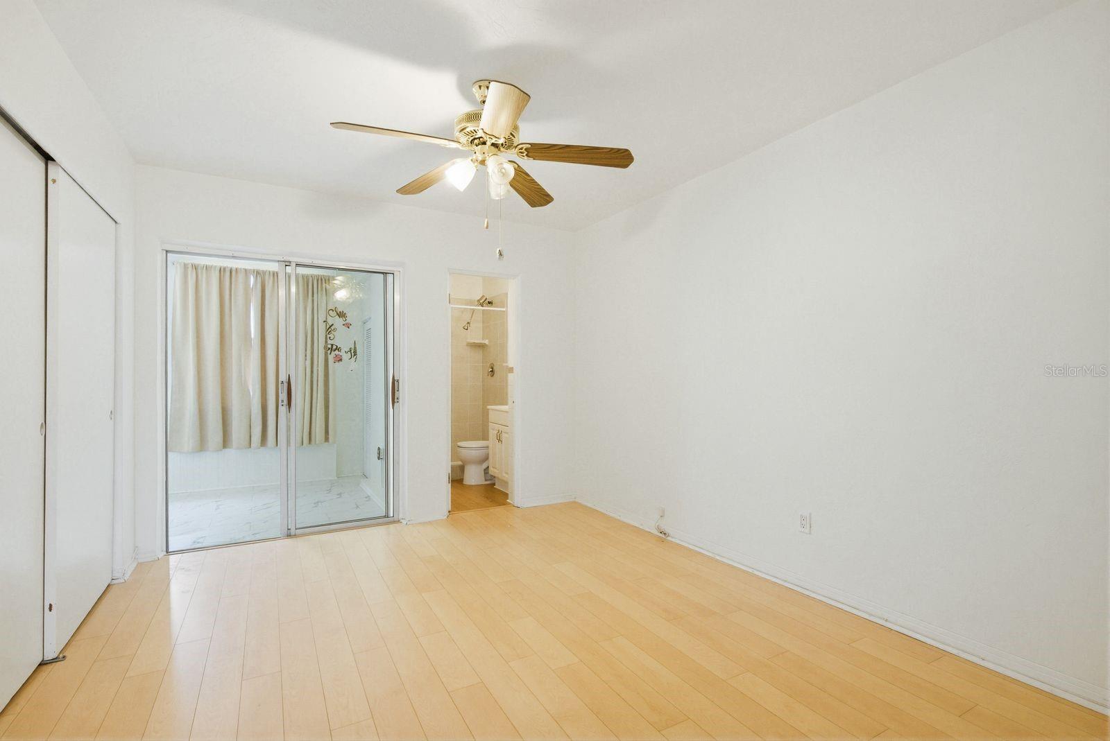CLEARVIEW OAKS BLDG 15 - Residential