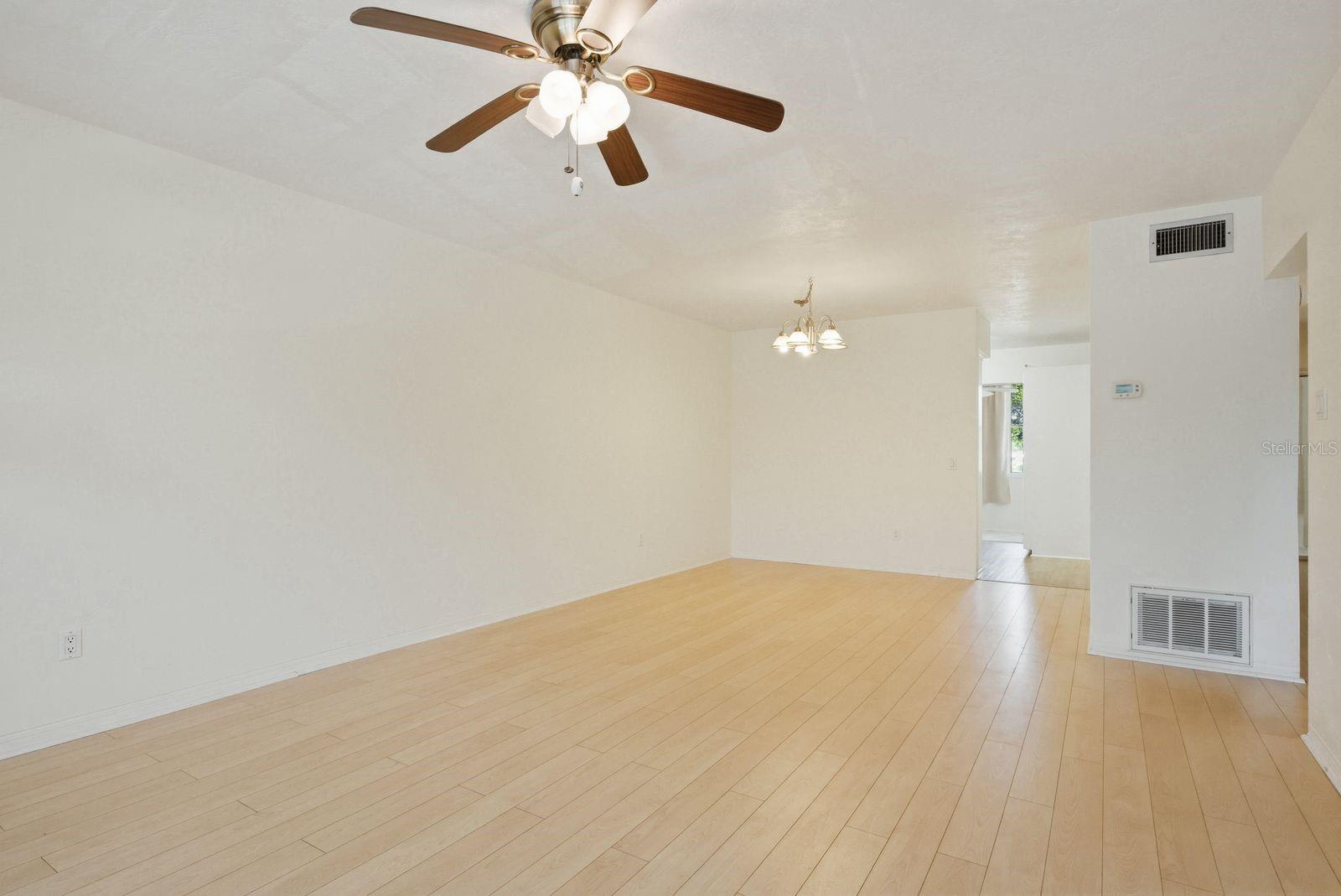 CLEARVIEW OAKS BLDG 15 - Residential