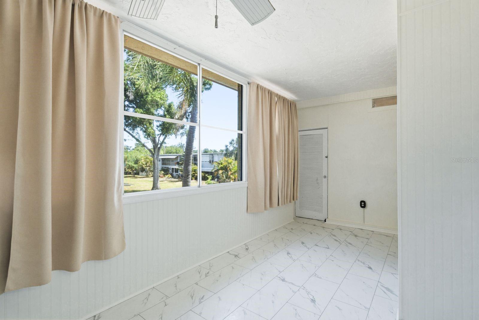 CLEARVIEW OAKS BLDG 15 - Residential
