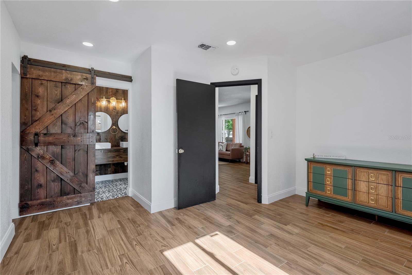 ANN PARK HEIGHTS - Residential