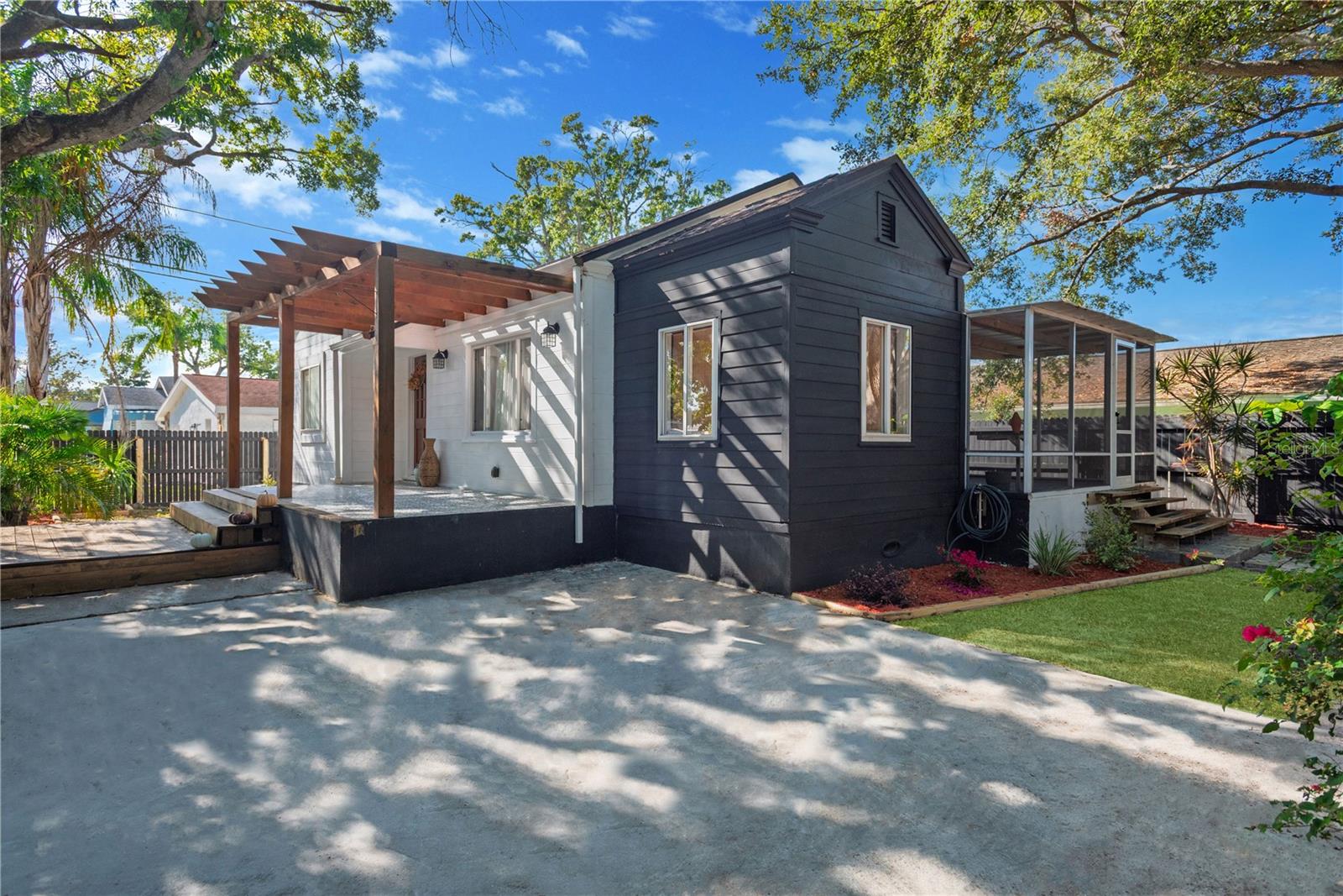 ANN PARK HEIGHTS - Residential