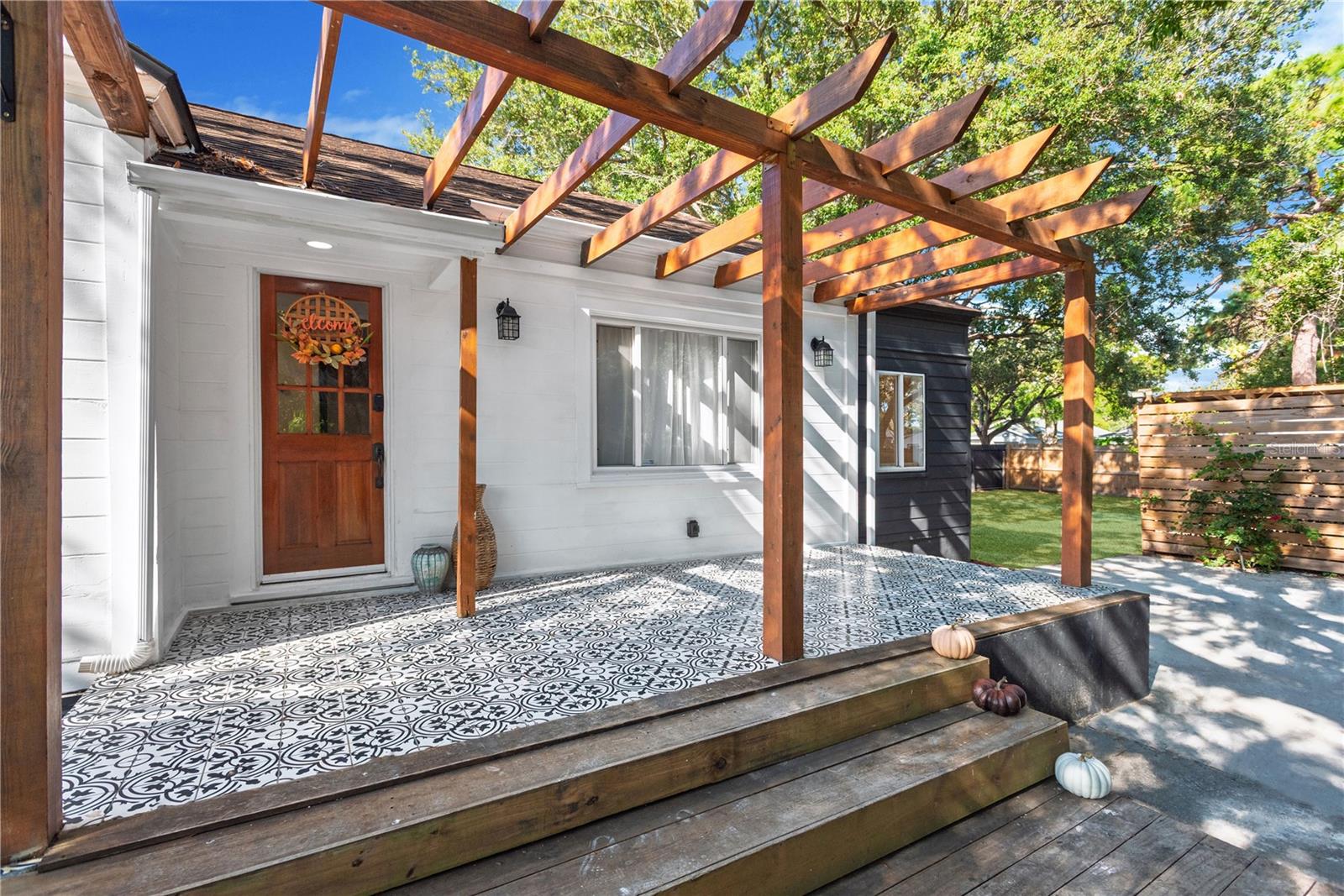 ANN PARK HEIGHTS - Residential